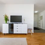 Apartamento Flora & Dita With Free Private Parking