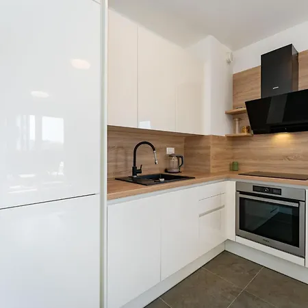 Appartement Flora & Dita With Free Private Parking *