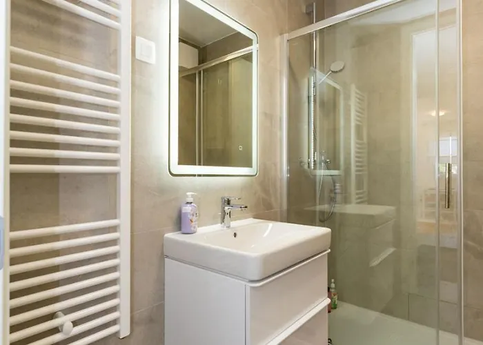 Apartman Flora & Dita With Free Private Parking