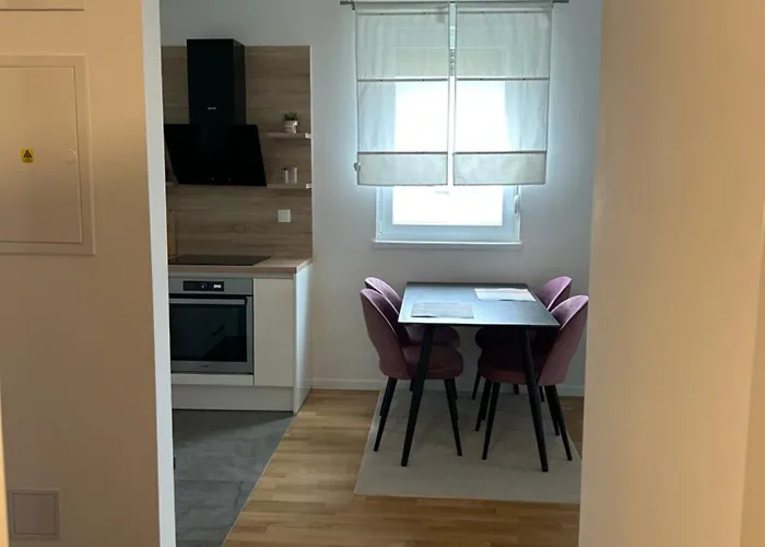 Flora & Dita With Free Private Parking * Zára